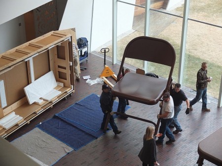 Installing Robert Therrien’s giant folding table and chairs