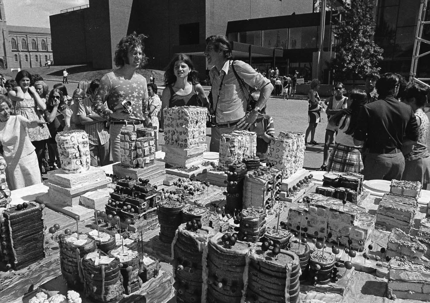 Food City by Haus-Rucker-Co. in the Armory Gardens, June 13, 1971. Tom Berthiaume for Walker Art Center