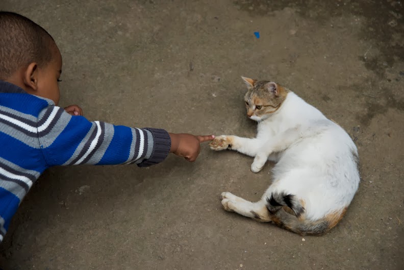 Jeffrey Skemp, Nahom and Cat: Addis Ababa, Ethiopia, 2014.