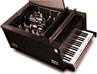 Vladamir Baranov-Rossiné, Optophic Piano, c. 1916
